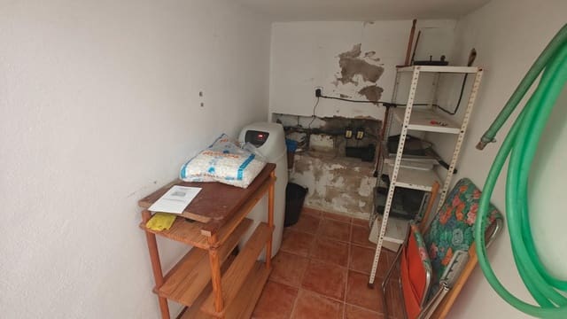 6 sypialnia Biznes na sprzedaż w Buñol z basenem - 700 000 € (Ref: 9378950)