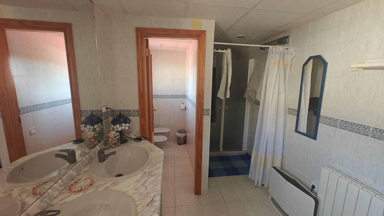 5 soveværelse Virksomhed til salg i Bunol med swimmingpool garage - € 700.000 (Ref: 9378950)