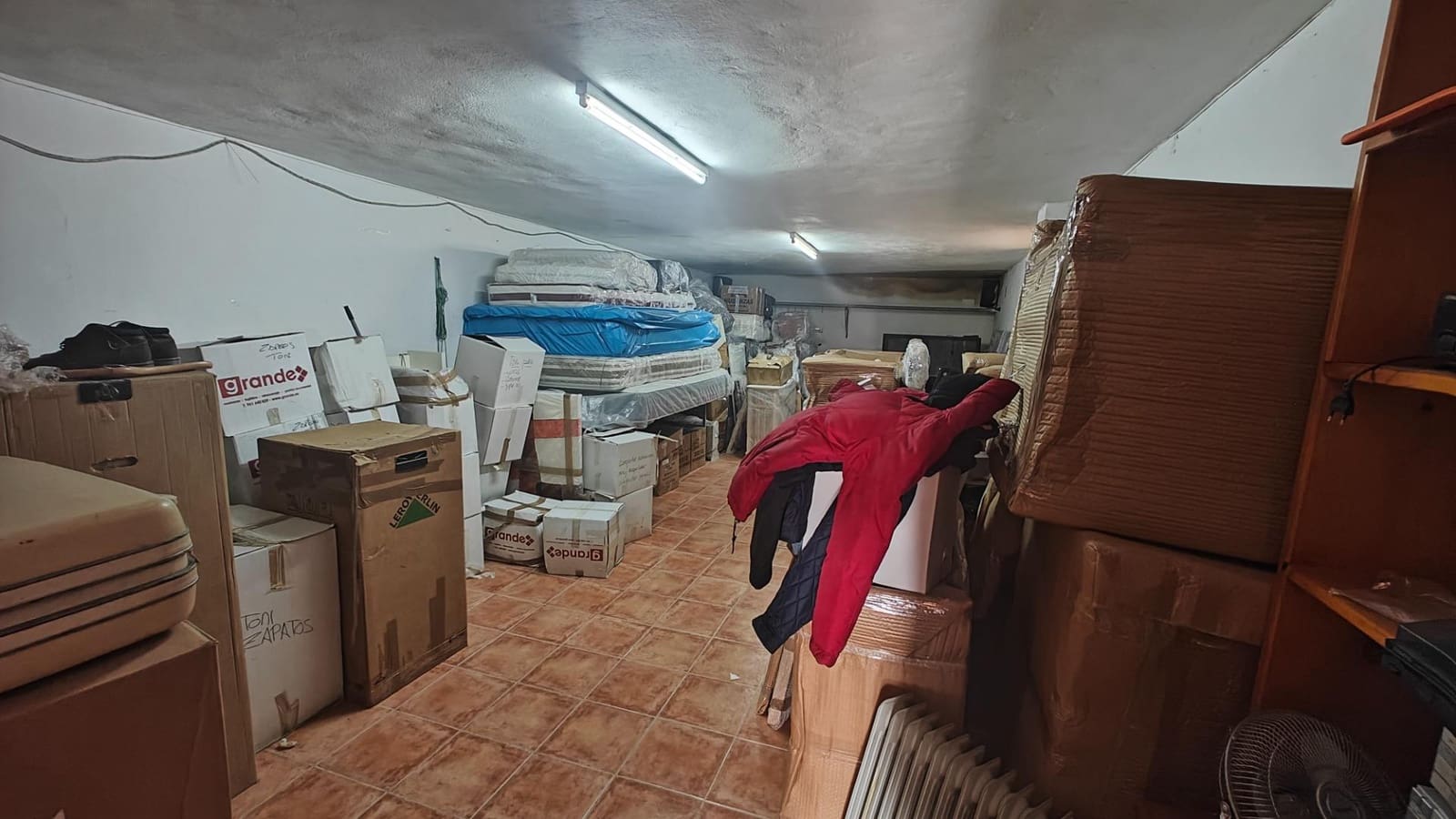 5 soveværelse Virksomhed til salg i Bunol med swimmingpool garage - € 700.000 (Ref: 9378950)