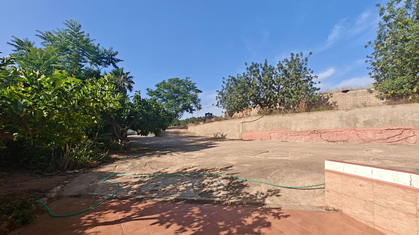 5 soveværelse Virksomhed til salg i Bunol med swimmingpool garage - € 700.000 (Ref: 9378950)