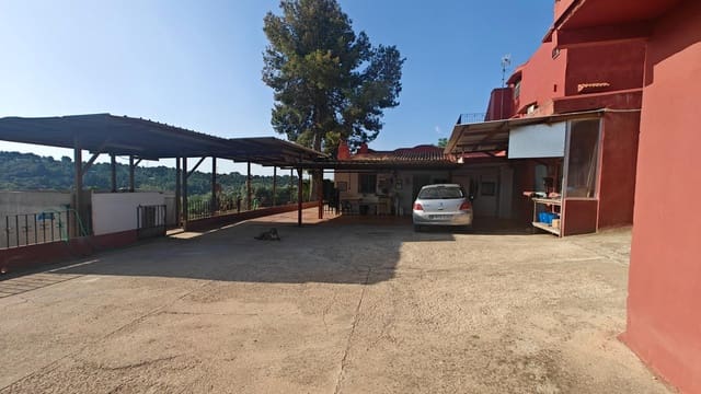 Negocio de 5 habitaciones en Buñol en venta con piscina garaje - 700.000 € (Ref: 9378950)