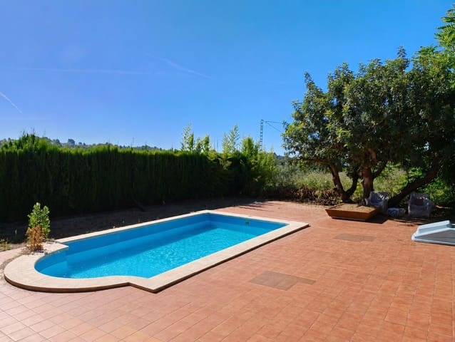 Chalet de 5 habitaciones en Buñol en venta con piscina garaje - 300.000 € (Ref: 9378950)