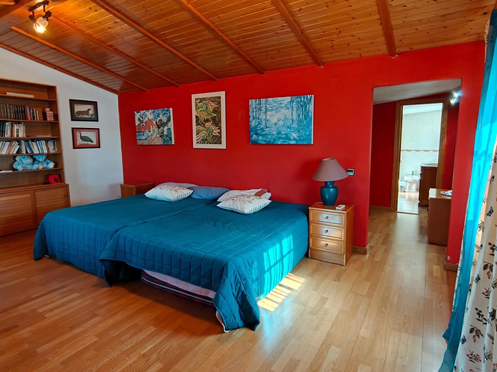 5 bedroom Villa for sale in Bunol with pool garage - € 300,000 (Ref: 9378950)