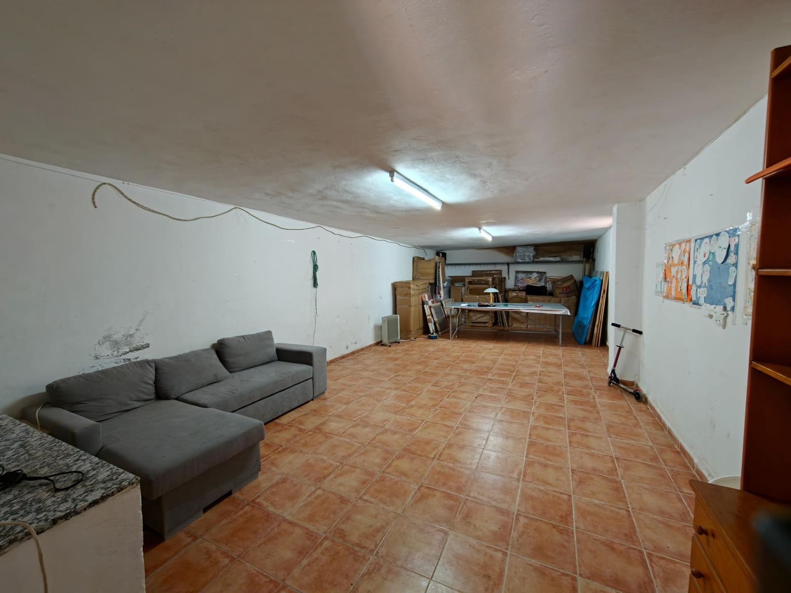 5 bedroom Villa for sale in Bunol with pool garage - € 300,000 (Ref: 9378950)