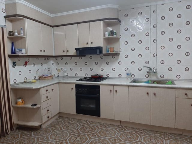 6 soverom Hus til salgs i Buñol - € 115 000 (Ref: 9387814)