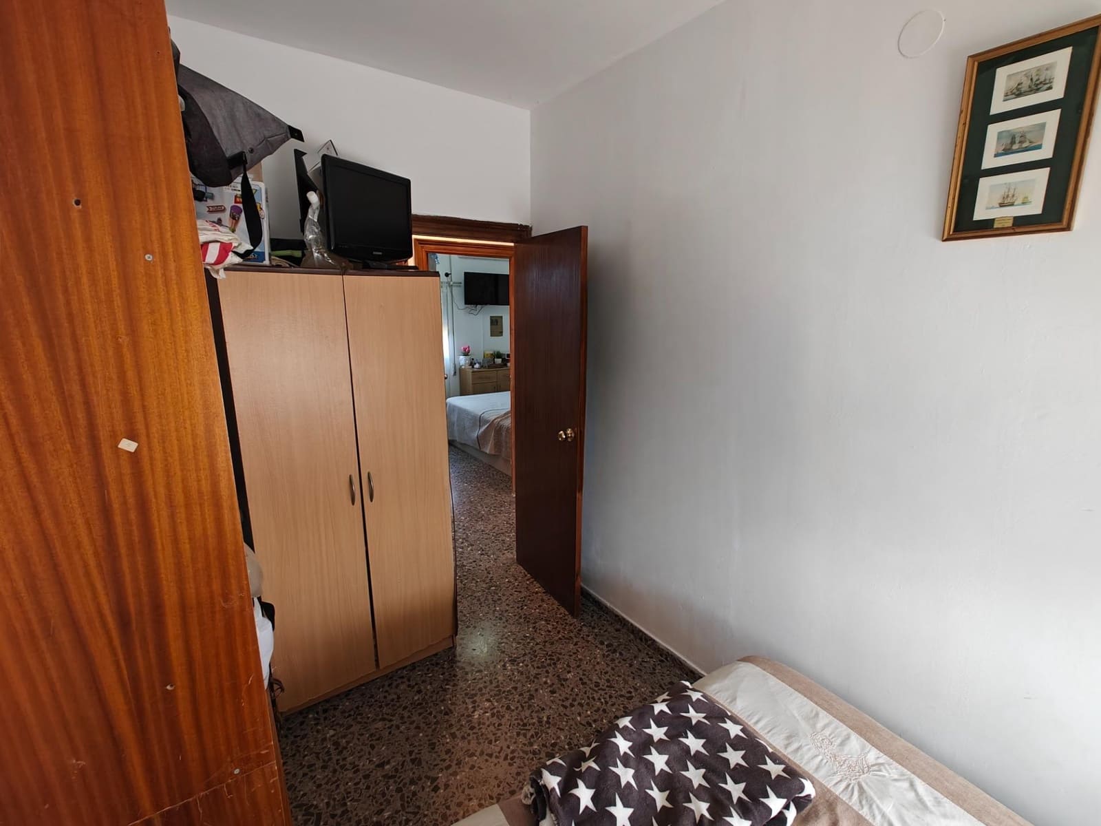 4 sovrum Villa till salu i Godelleta med pool garage - 165 000 € (Ref: 9406657)