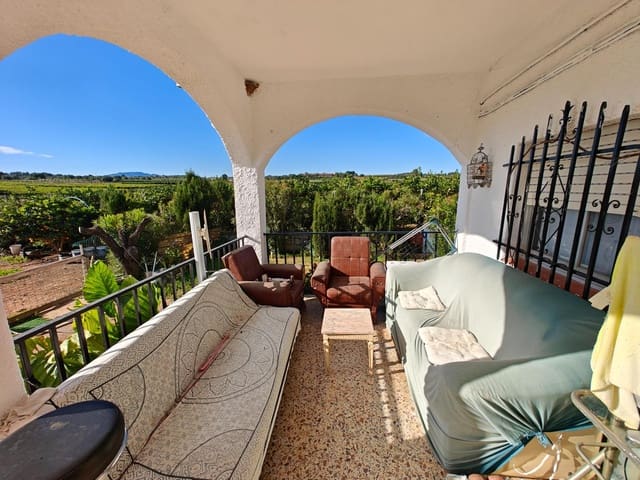 4 slaapkamer Villa te koop in Godelleta met zwembad garage - € 165.000 (Ref: 9406657)