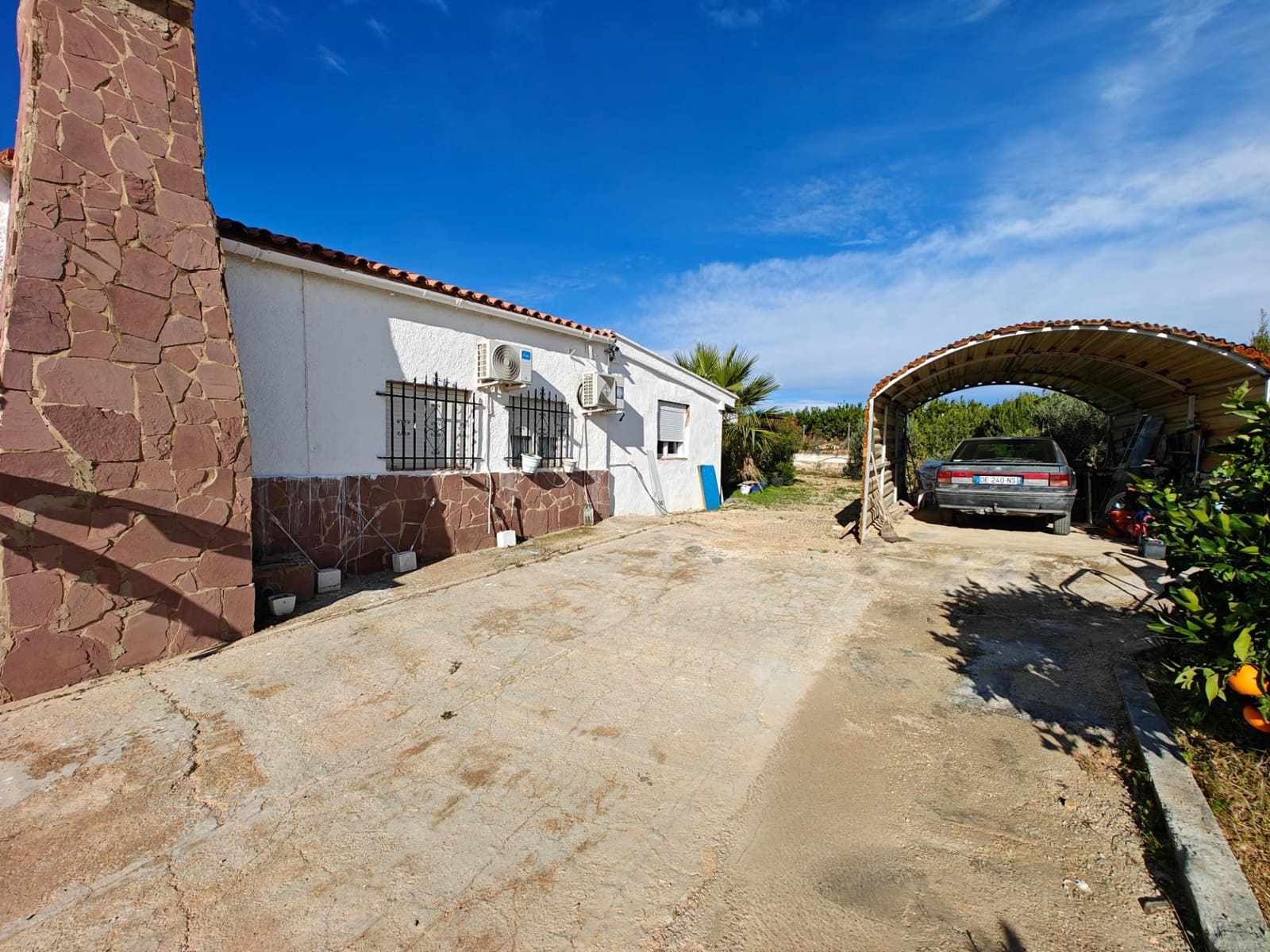 4 sovrum Villa till salu i Godelleta med pool garage - 165 000 € (Ref: 9406657)