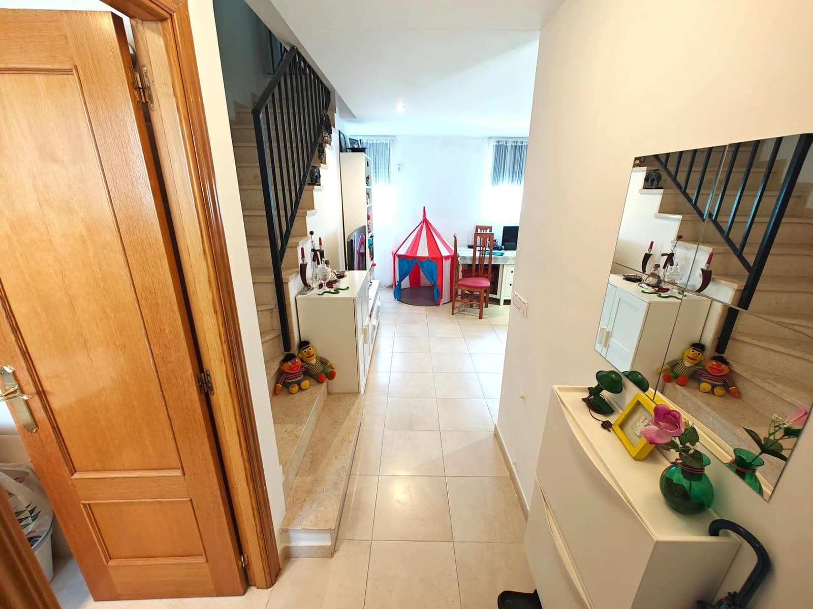 2 soveværelse Rækkehus til salg i Alborache med swimmingpool garage - € 135.000 (Ref: 9410895)