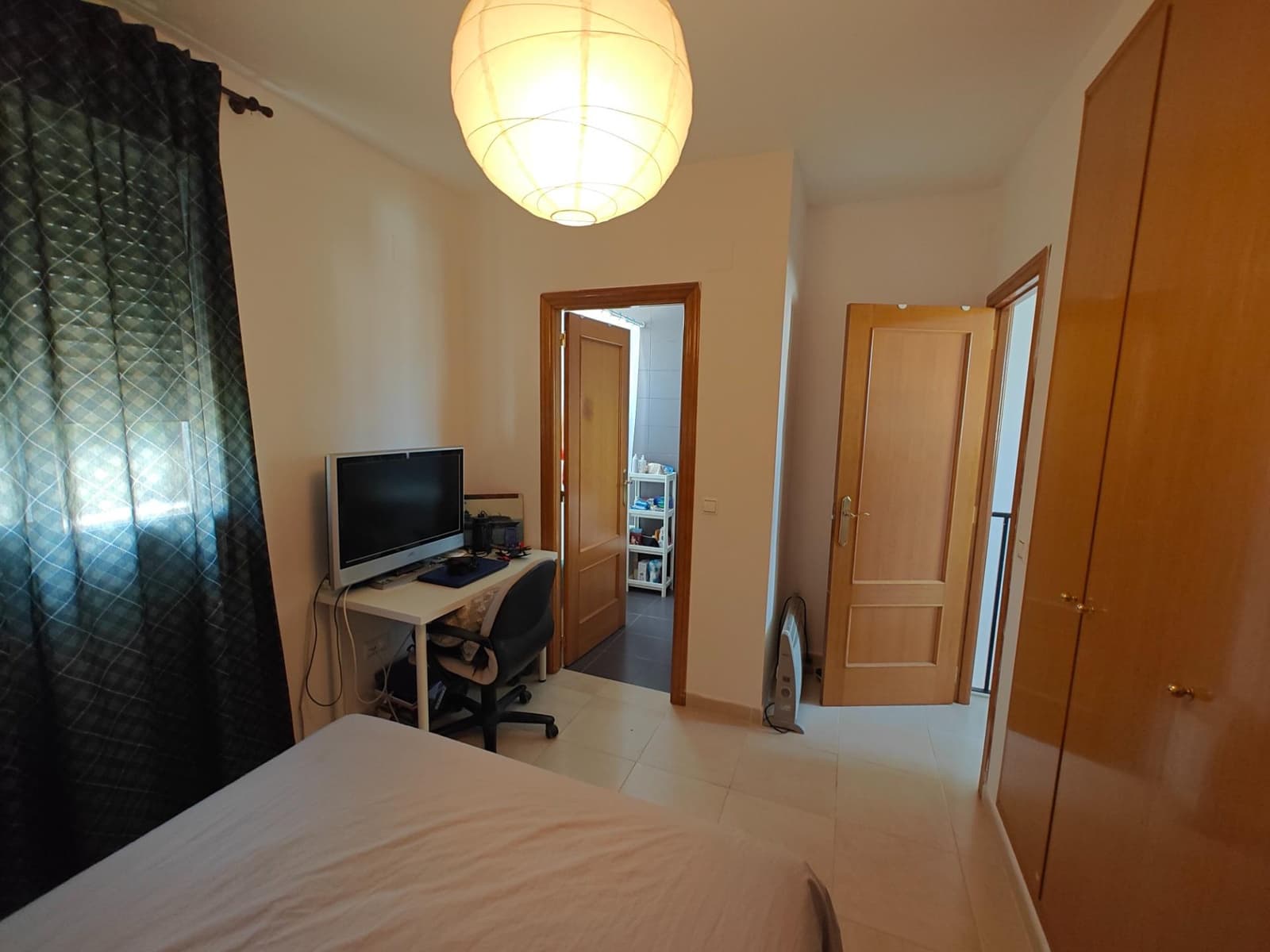 2 soveværelse Rækkehus til salg i Alborache med swimmingpool garage - € 135.000 (Ref: 9410895)