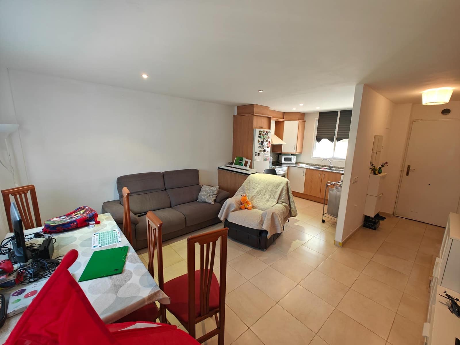 2 soveværelse Rækkehus til salg i Alborache med swimmingpool garage - € 135.000 (Ref: 9410895)