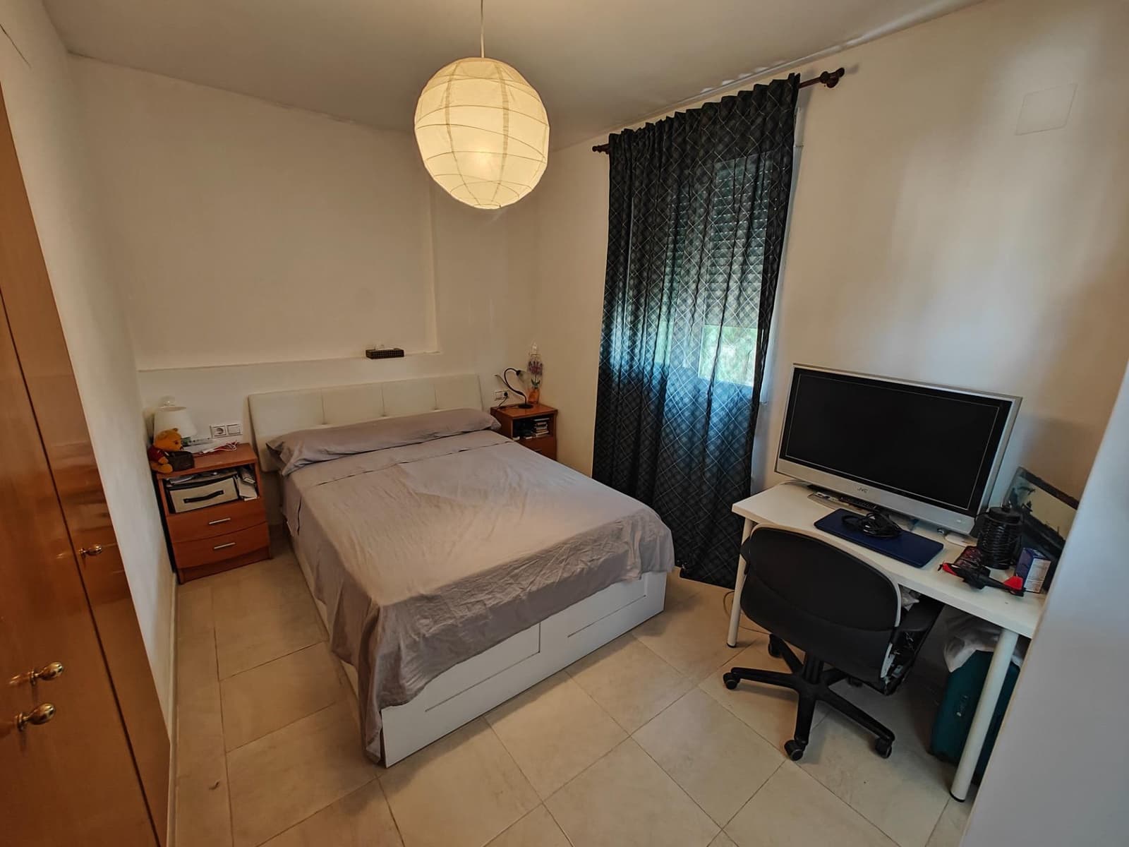 2 soveværelse Rækkehus til salg i Alborache med swimmingpool garage - € 135.000 (Ref: 9410895)