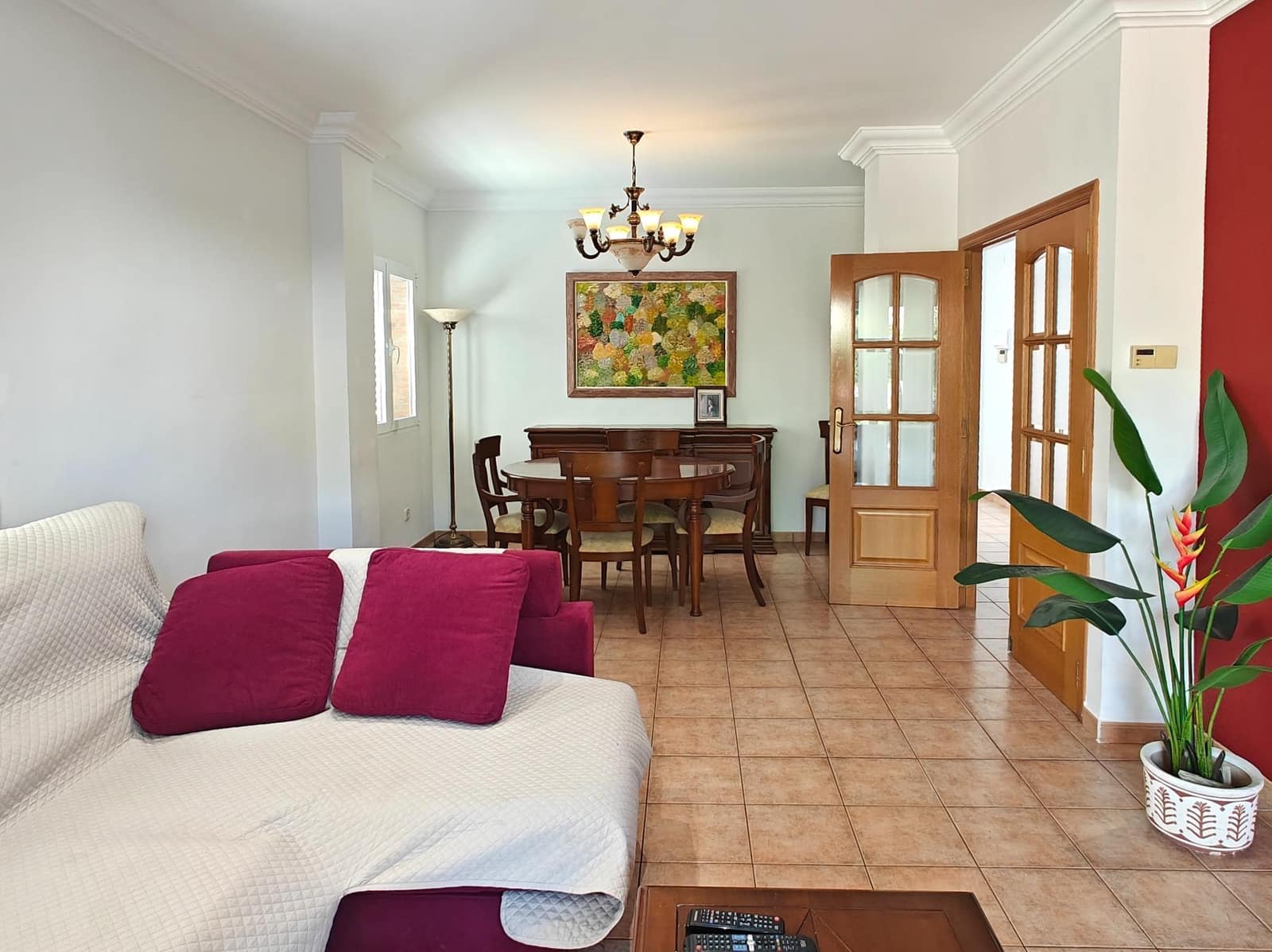 5 bedroom Villa for sale in Macastre with garage - € 350,000 (Ref: 9415826)