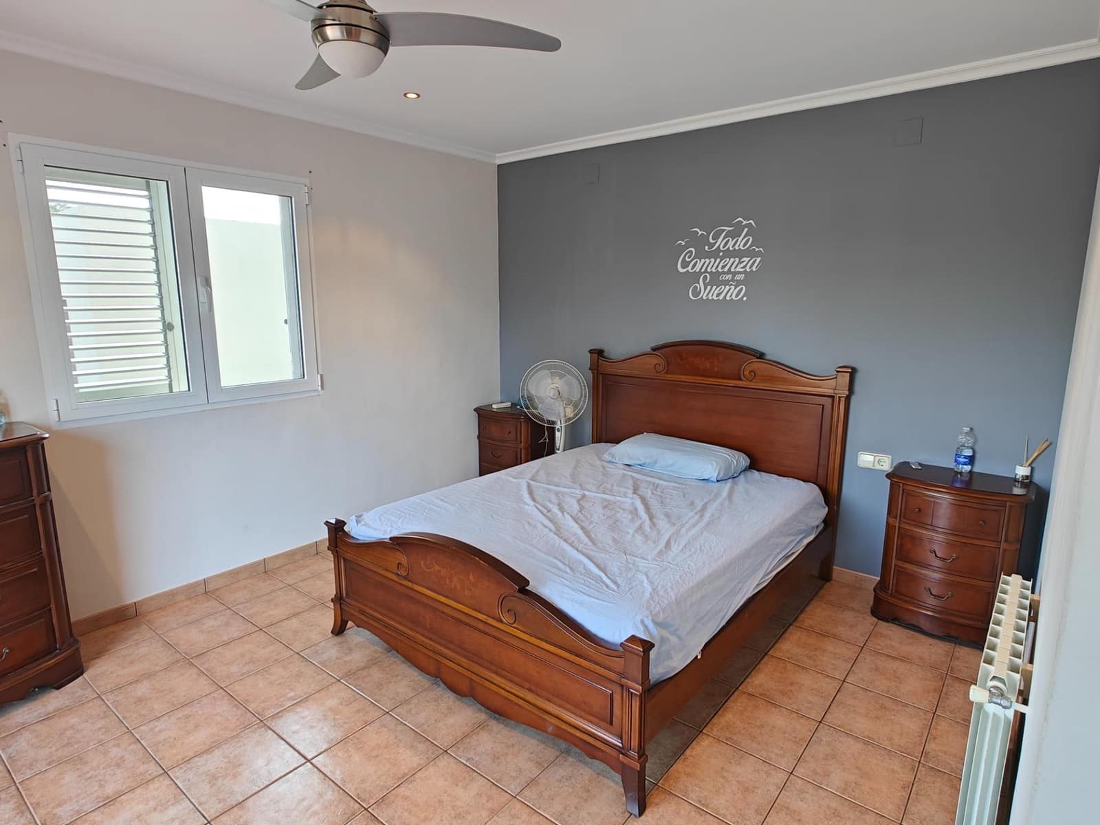 5 bedroom Villa for sale in Macastre with garage - € 350,000 (Ref: 9415826)