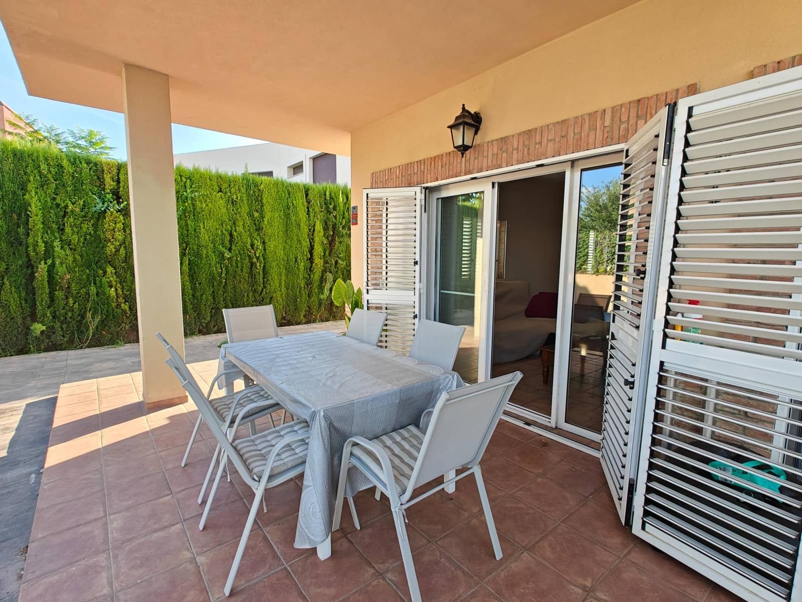 5 bedroom Villa for sale in Macastre with garage - € 350,000 (Ref: 9415826)
