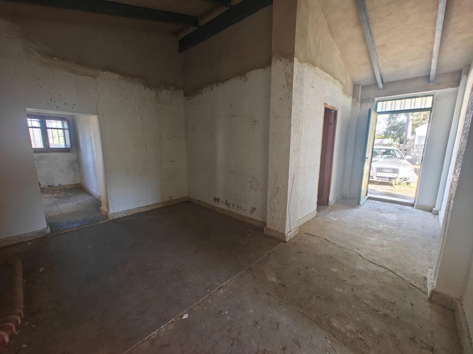 4 soveværelse Villa til salg i Macastre - € 55.000 (Ref: 9427127)