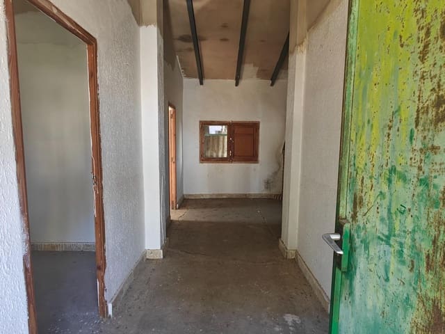 4 Zimmer Villa zu verkaufen in Macastre - 55.000 € (Ref: 9427127)