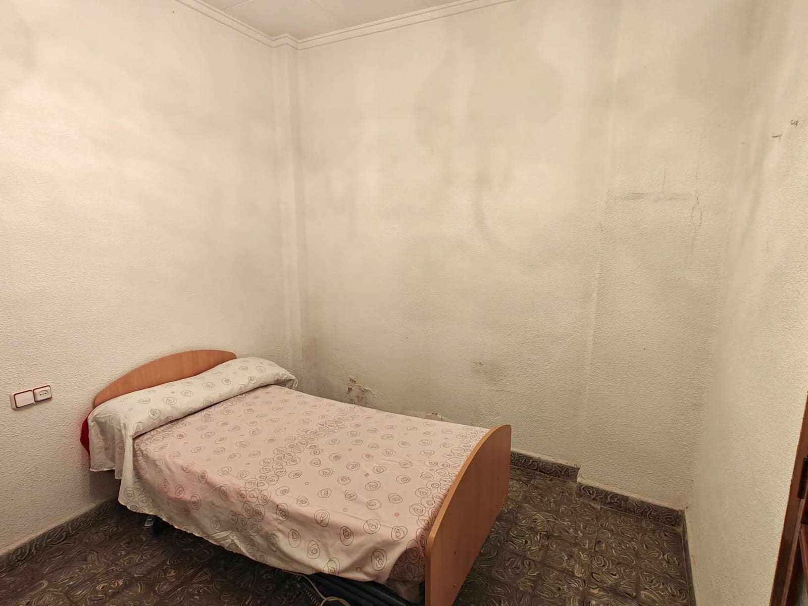 4 slaapkamer Huis te koop in Bunol - € 155.000 (Ref: 9427128)