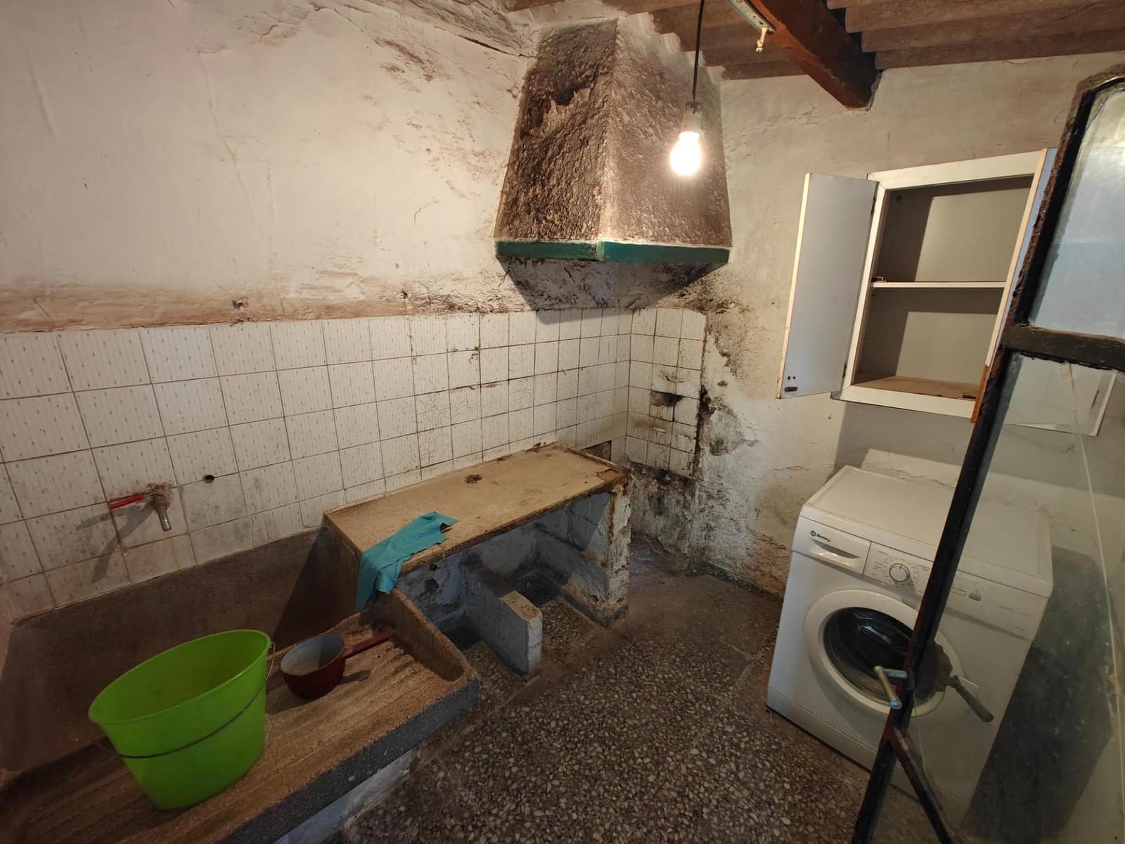 4 slaapkamer Huis te koop in Bunol - € 155.000 (Ref: 9427128)