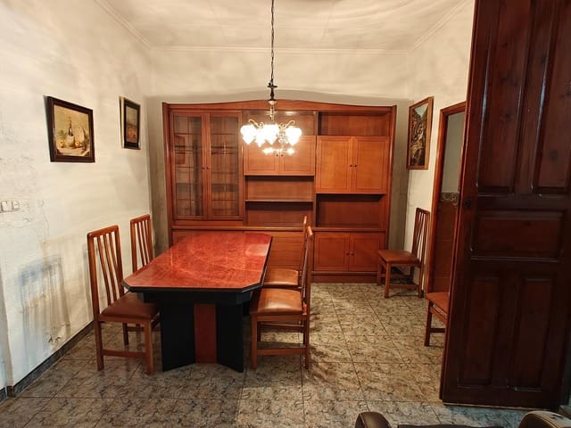 4 soverom Hus til salgs i Buñol - € 155 000 (Ref: 9427128)