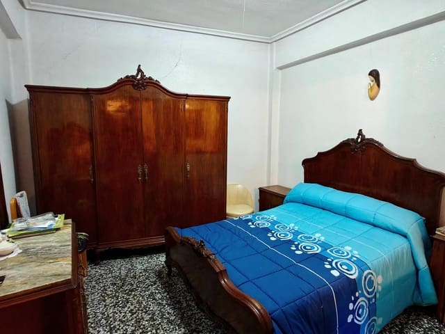 3 soverom Leilighet til salgs i Buñol - € 75 000 (Ref: 9440007)