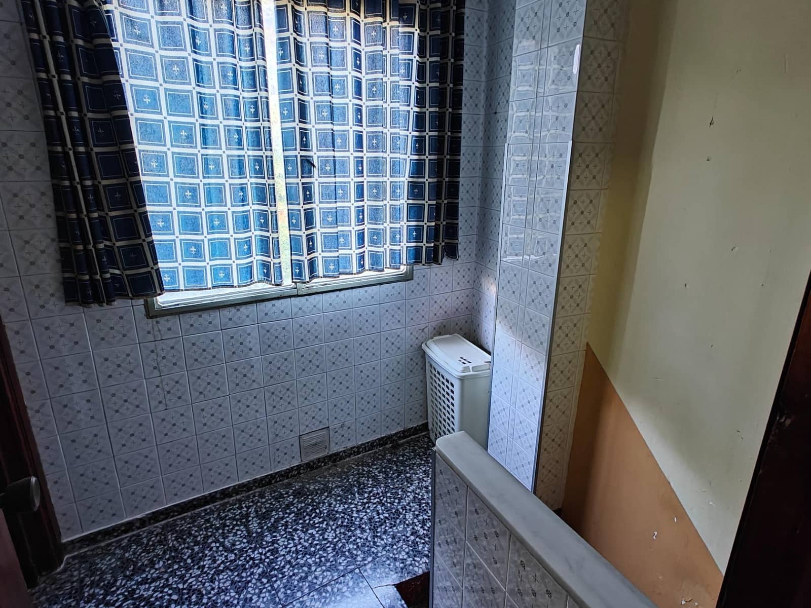 3 sovrum Lägenhet till salu i Bunol - 75 000 € (Ref: 9440007)