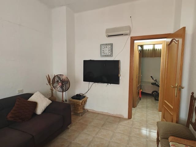 5 quarto Apartamento para venda em Buñol - 70 000 € (Ref: 9472922)