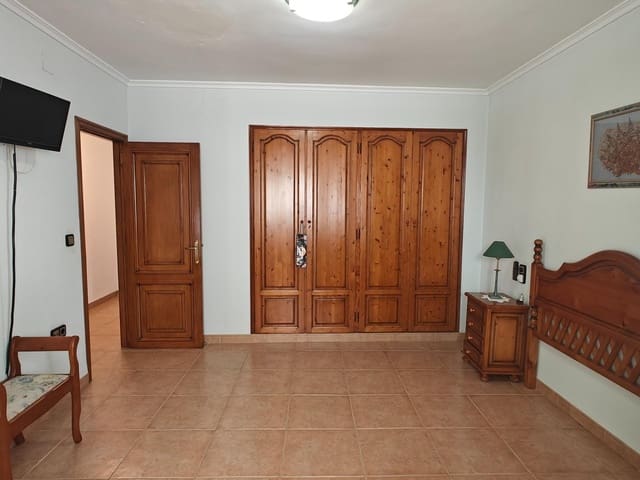 3 sypialnia Dom na sprzedaż w Buñol z garażem - 220 000 € (Ref: 9516001)