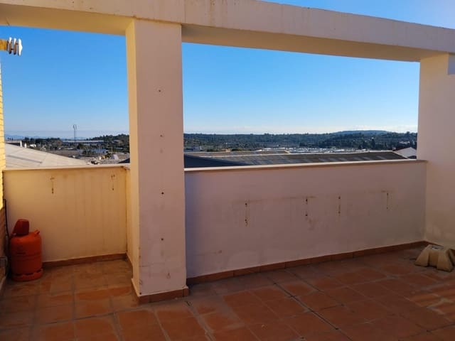 2 Zimmer Penthouse zu vermieten in Buñol - 750 € (Ref: 9518841)