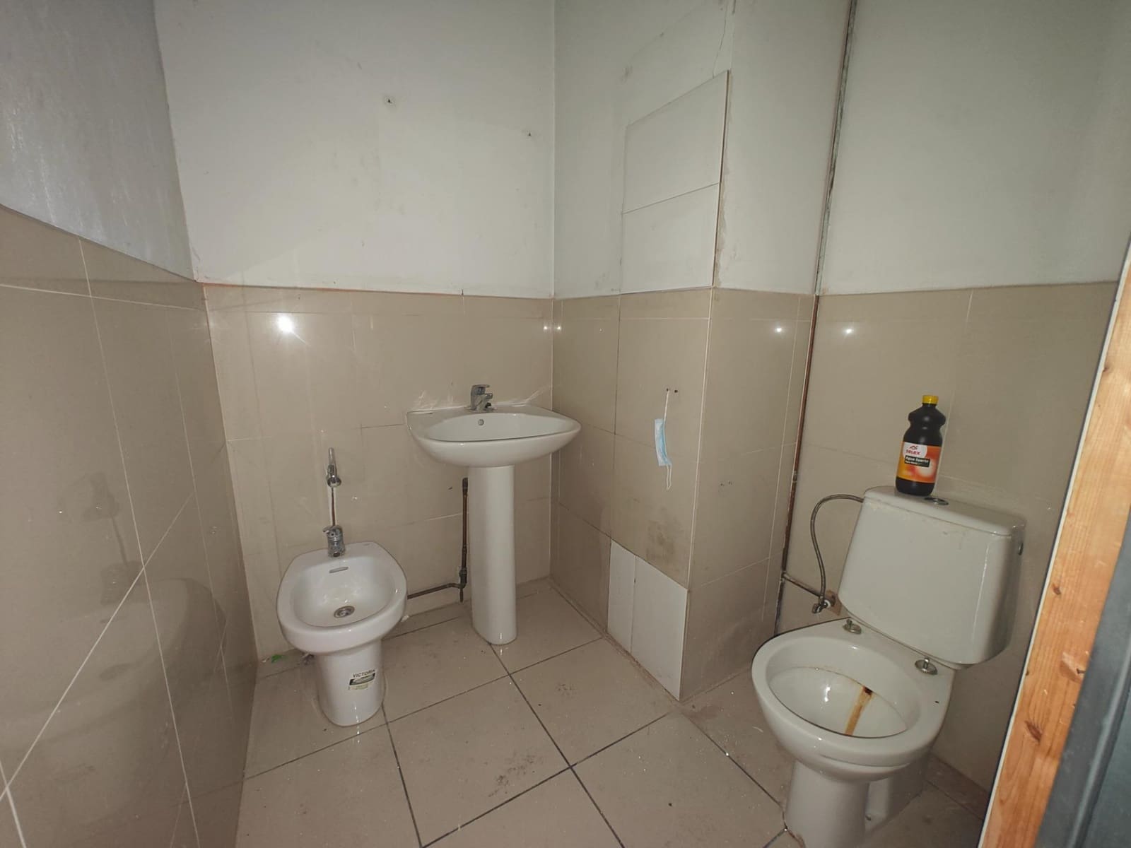 Komercyjne na sprzedaż w Bunol - 65 000 € (Ref: 9527617)