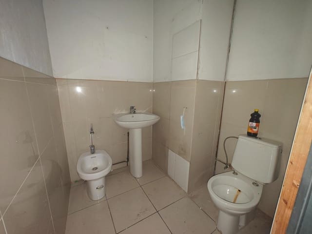 Komercyjne na sprzedaż w Buñol - 65 000 € (Ref: 9527617)