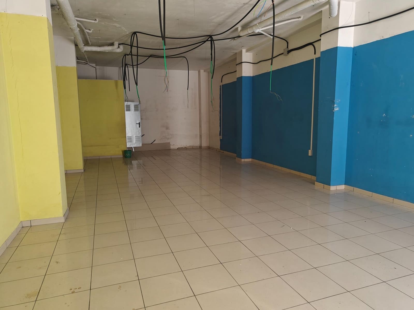 Komercyjne na sprzedaż w Bunol - 65 000 € (Ref: 9527617)