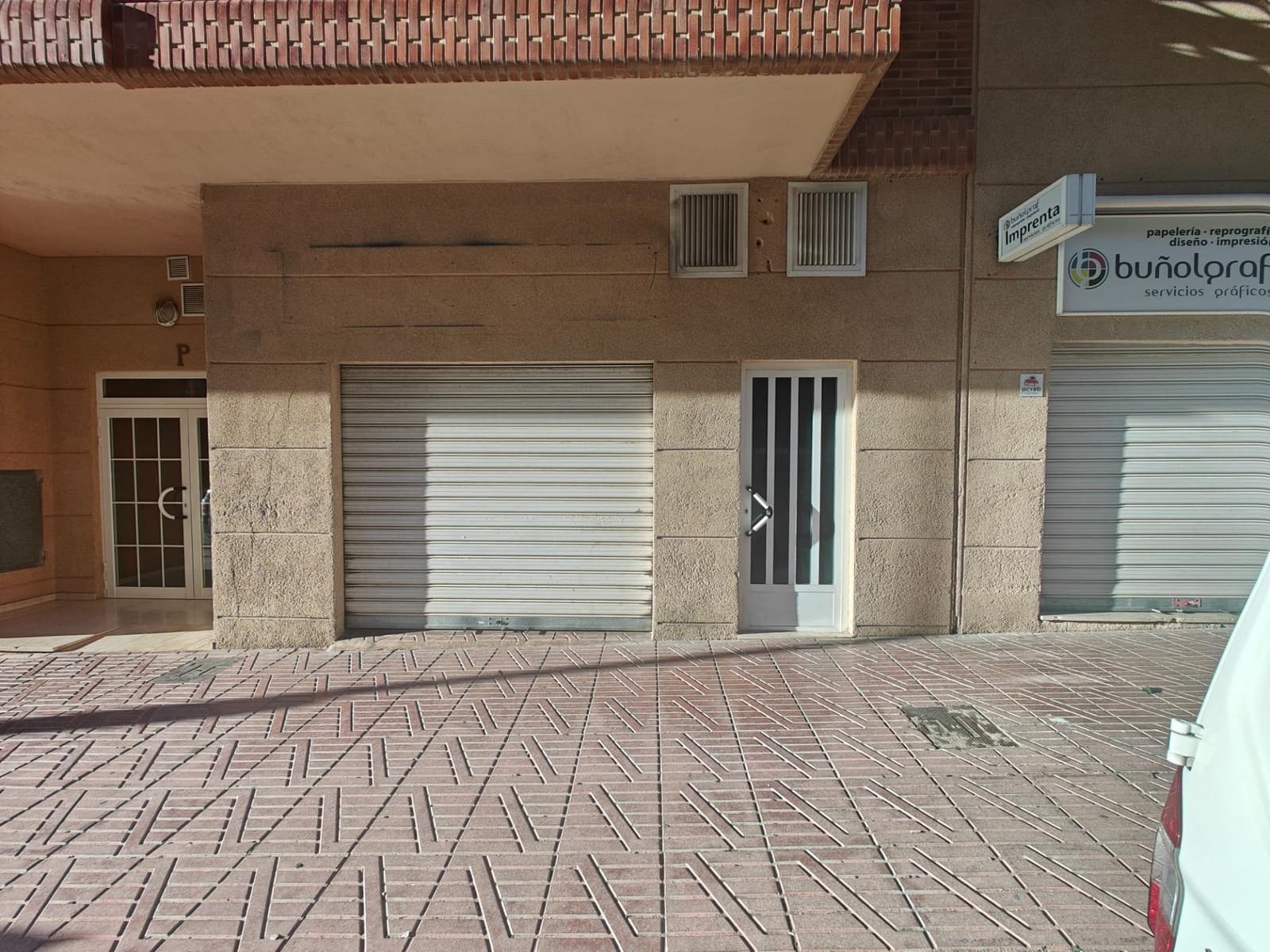 Komercyjne na sprzedaż w Bunol - 65 000 € (Ref: 9527617)