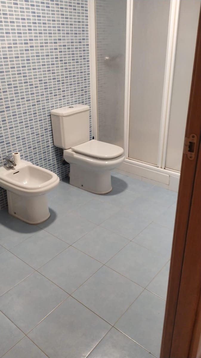 3 Zimmer Wohnung zu vermieten in Bunol mit Garage - 700 € (Ref: 9551298)