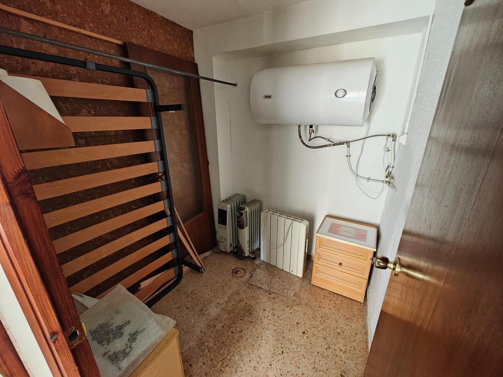 4 Zimmer Apartment zu verkaufen in Macastre - 85.000 € (Ref: 9571074)