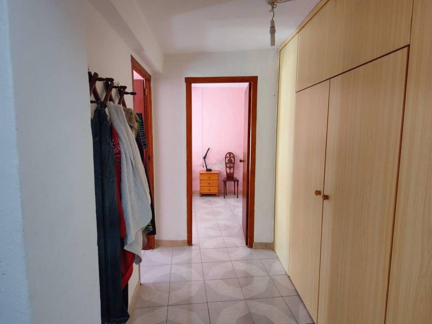 Chalet de 6 habitaciones en Cortes de Pallás en venta - 100.000 € (Ref: 9637493)