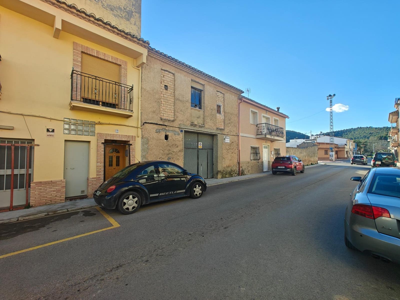 Dom na sprzedaż w Yatova - 85 000 € (Ref: 9651863)