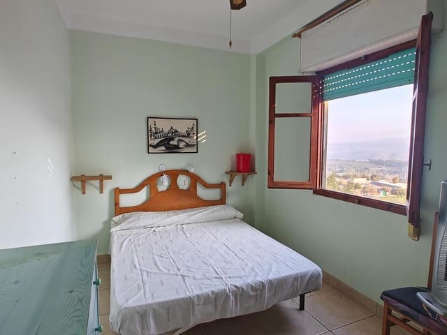 4 bedroom Flat for sale in Yátova - € 105,000 (Ref: 9656008)