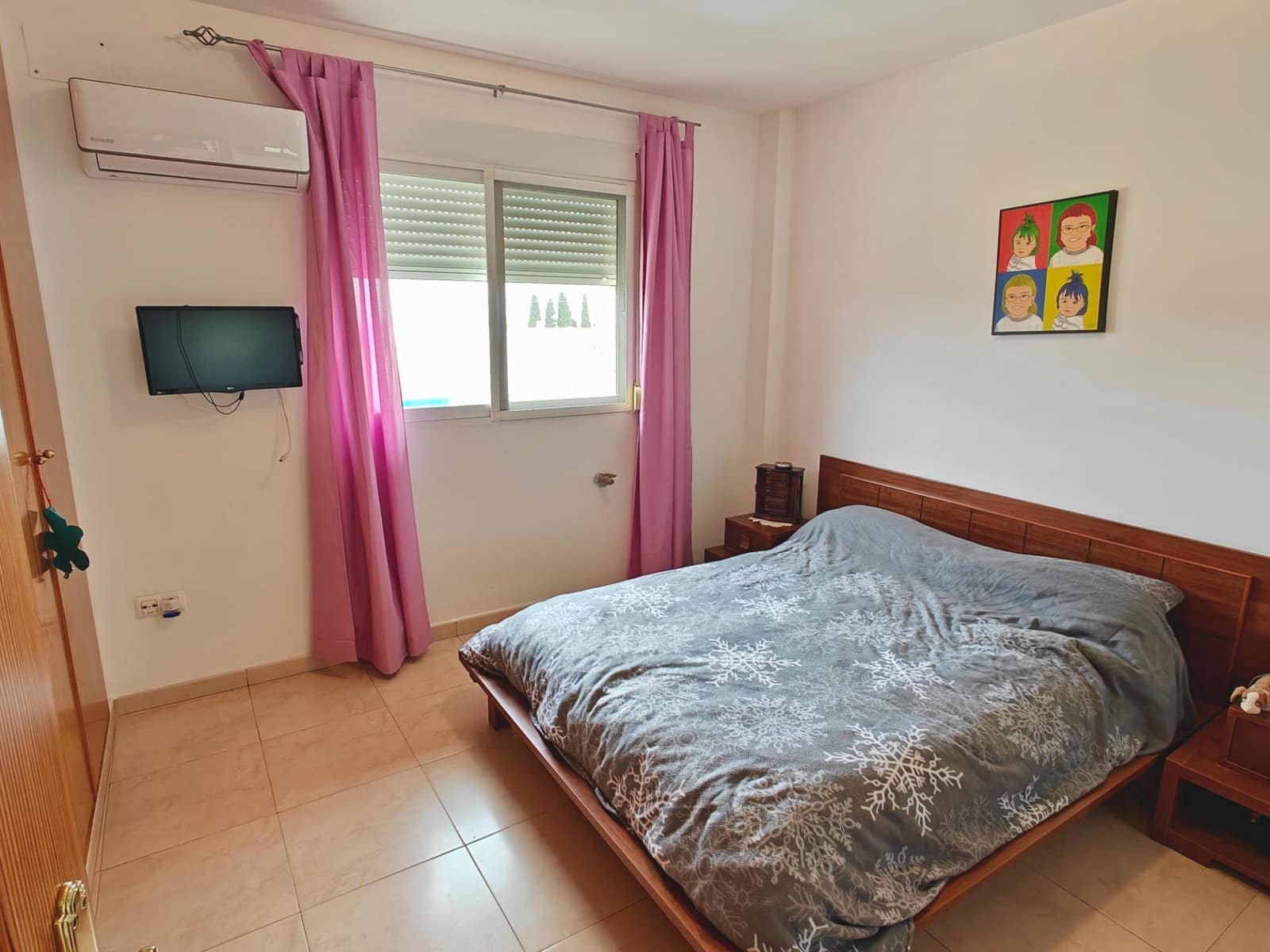 5 bedroom Terraced Villa for sale in Macastre with garage - € 220,000 (Ref: 9714863)