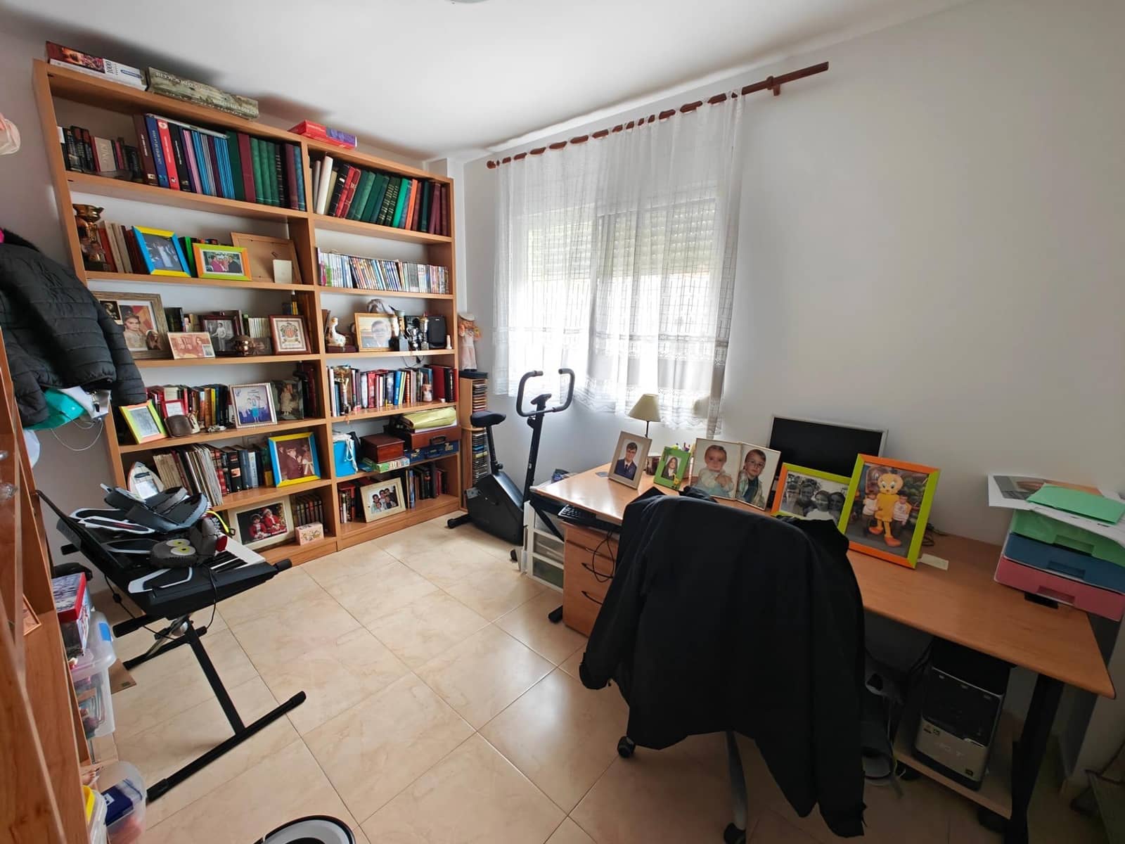 5 bedroom Terraced Villa for sale in Macastre with garage - € 220,000 (Ref: 9714863)