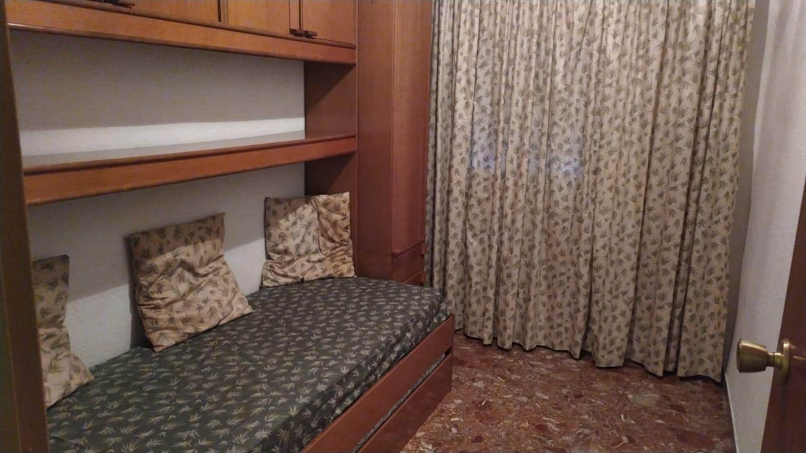 3 bedroom Flat for sale in Bunol - € 120,000 (Ref: 9738482)