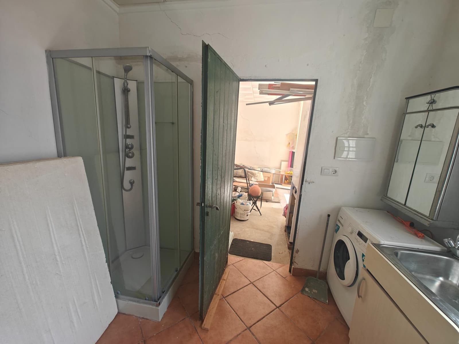 3 slaapkamer Villa te koop in Bunol met garage - € 110.000 (Ref: 9758892)