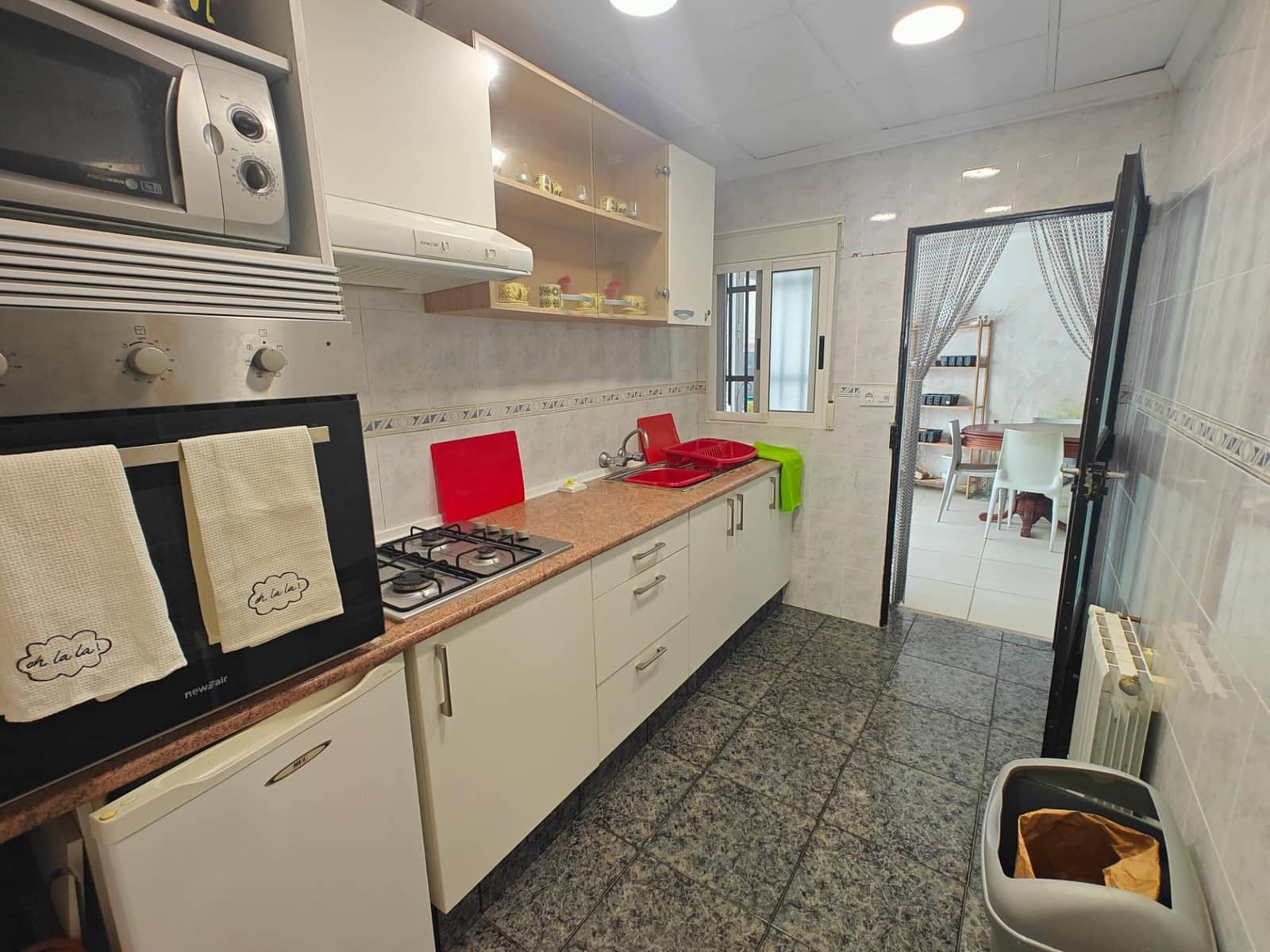 3 slaapkamer Villa te koop in Bunol met garage - € 110.000 (Ref: 9758892)