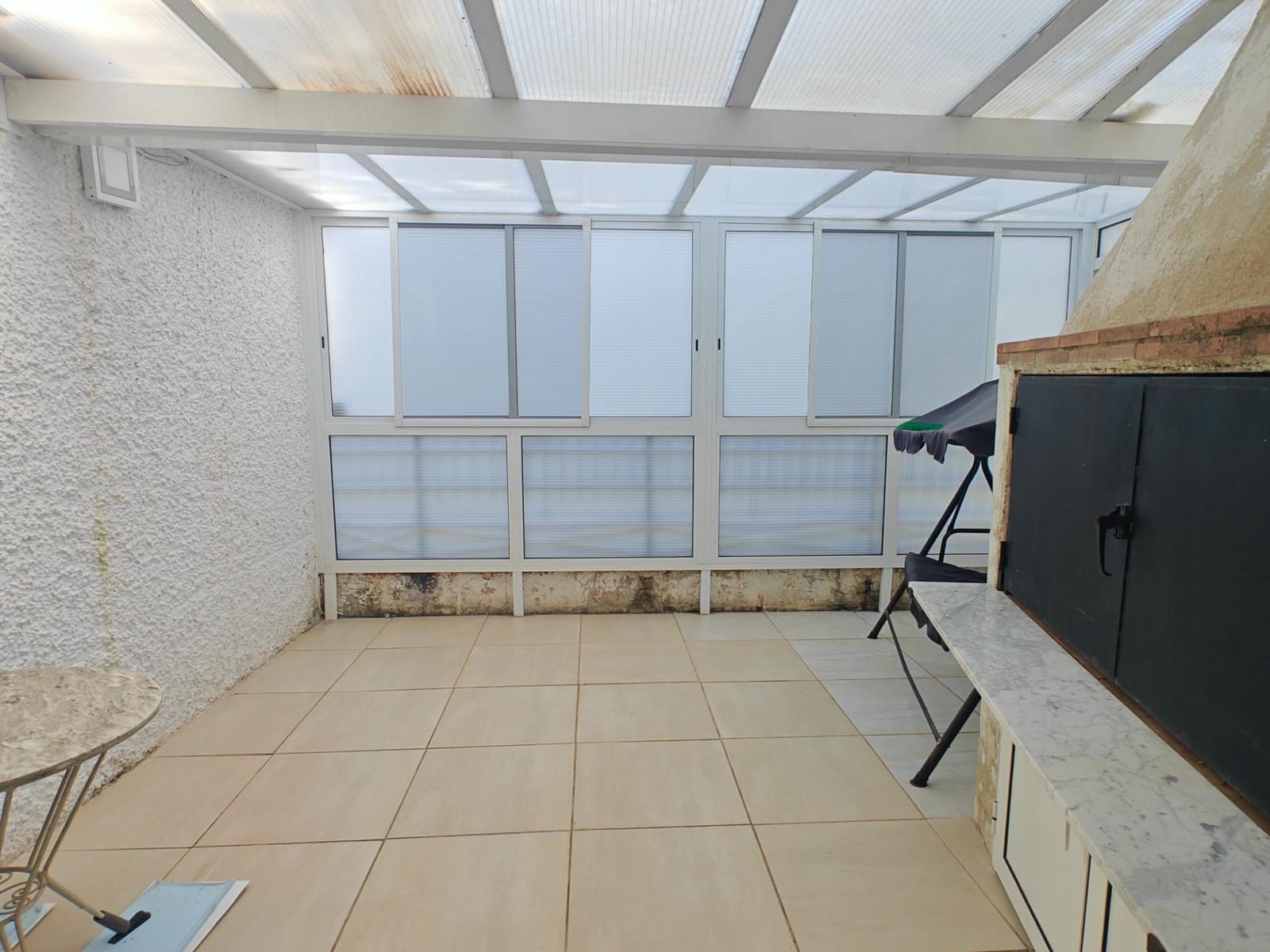 3 slaapkamer Villa te koop in Bunol met garage - € 110.000 (Ref: 9758892)