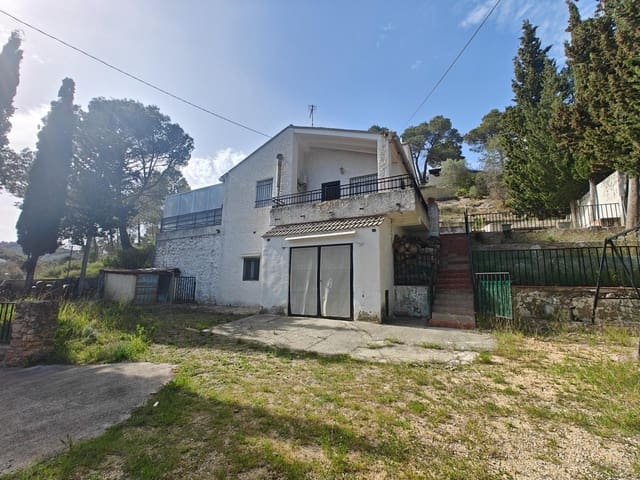 3 slaapkamer Villa te koop in Buñol met garage - € 110.000 (Ref: 9758892)