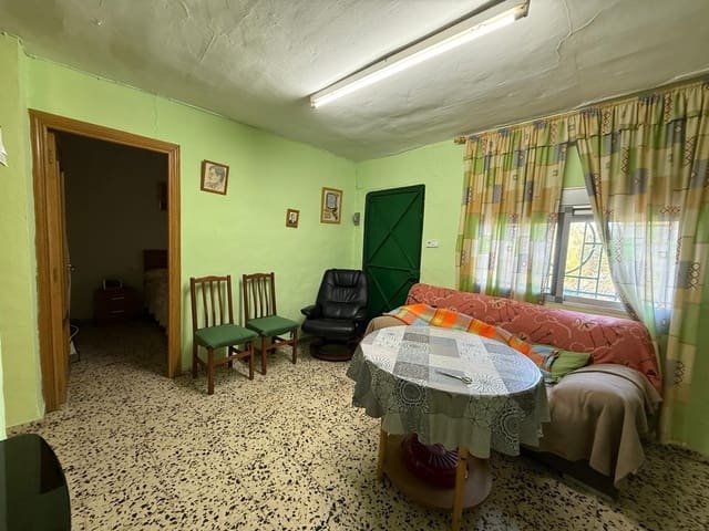 3 slaapkamer Villa te koop in Buñol - € 120.000 (Ref: 9758893)