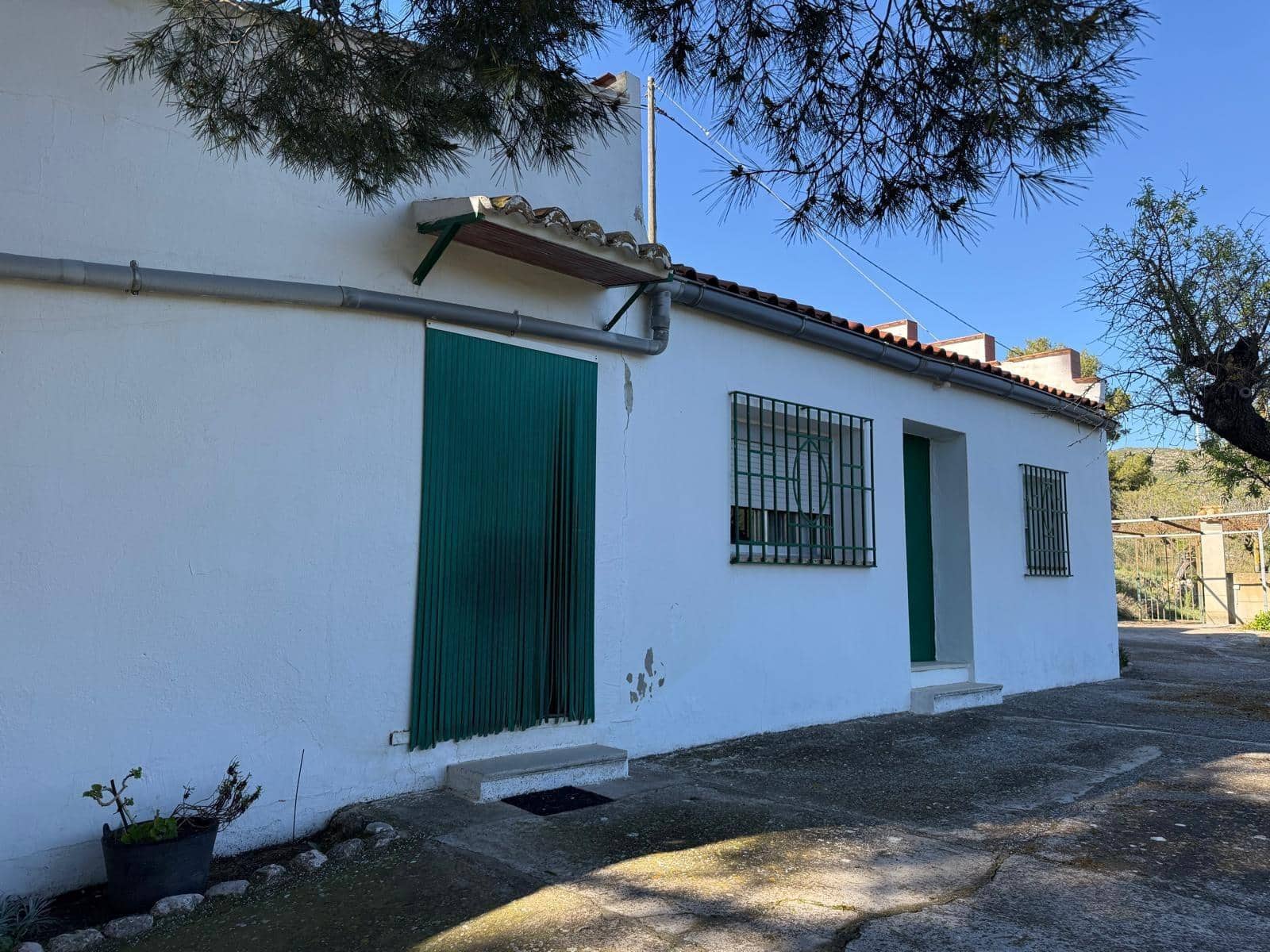 3 slaapkamer Villa te koop in Bunol - € 120.000 (Ref: 9758893)