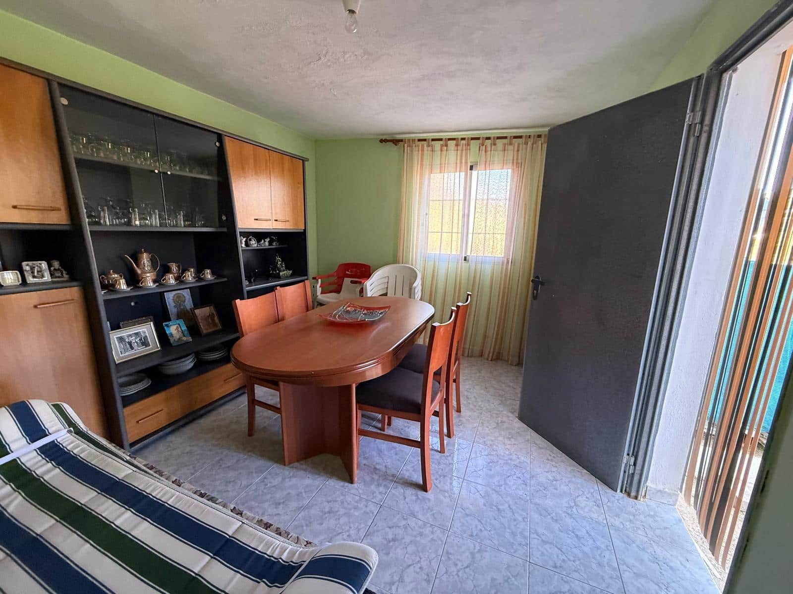 3 slaapkamer Villa te koop in Bunol - € 120.000 (Ref: 9758893)