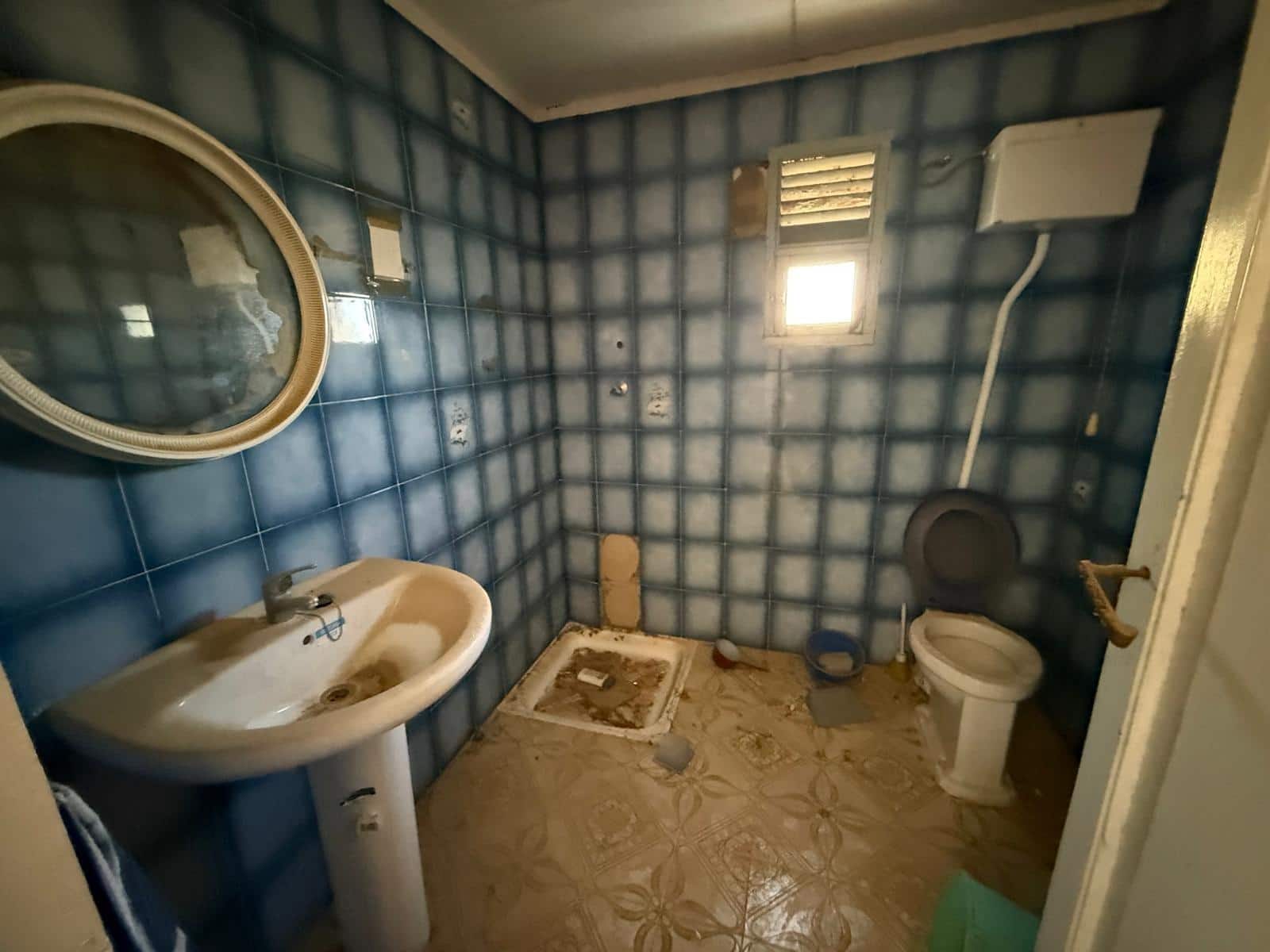 3 slaapkamer Villa te koop in Yatova - € 50.000 (Ref: 9758894)