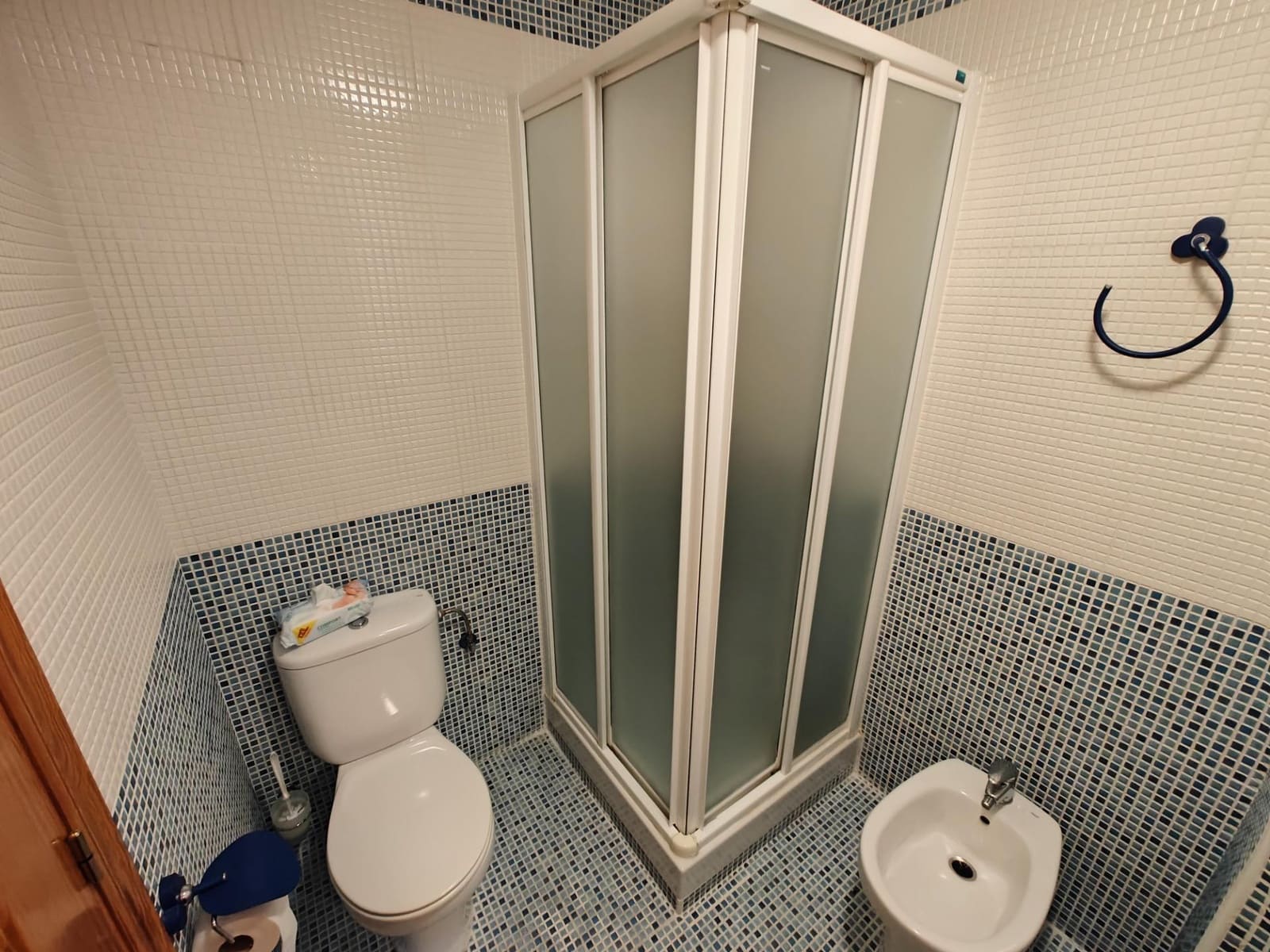 4 makuuhuone Rivitalo myytävänä paikassa Yatova mukana 
autotalli - 245 000 € (Ref: 9758895)